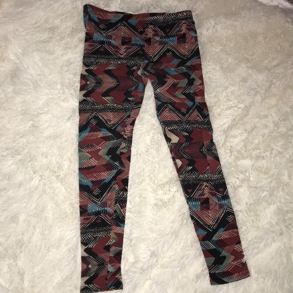 Maroon aztec leggings